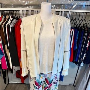 BCBG Max Azaria 'Dru" Off-White Crop Cotton Weave Moto Jacket Zippers Size Small